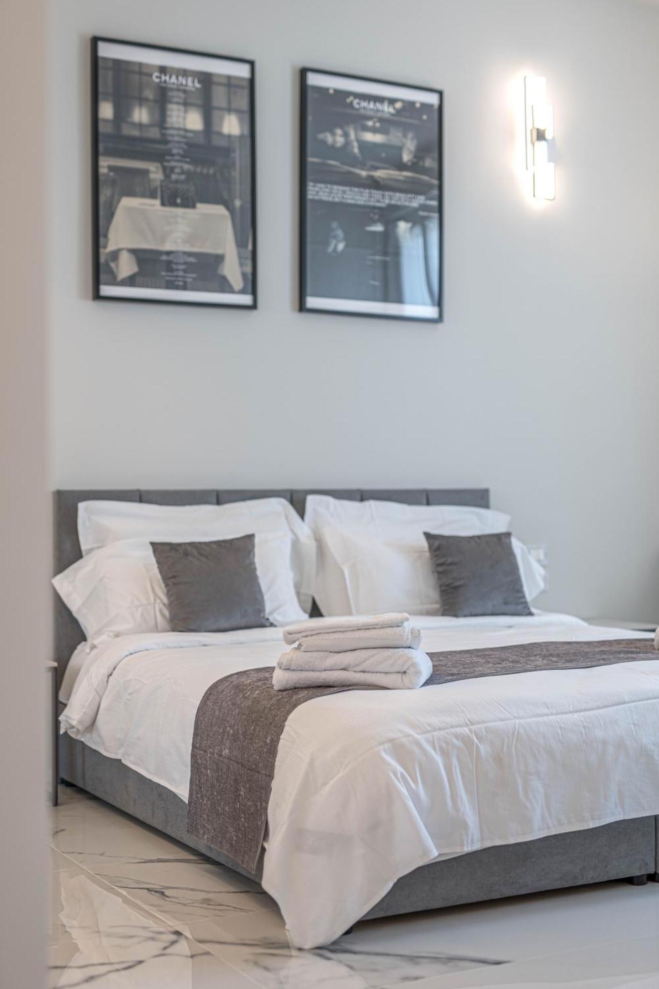 Moscova Luxury New Suite Mediolan Zewnętrze zdjęcie