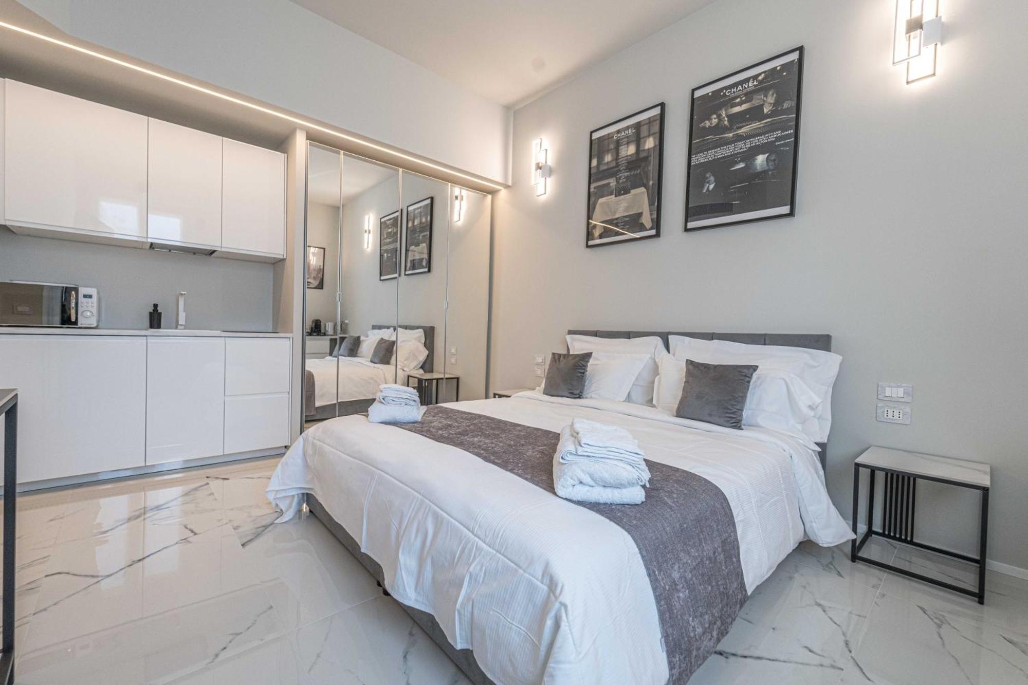 Moscova Luxury New Suite Mediolan Zewnętrze zdjęcie