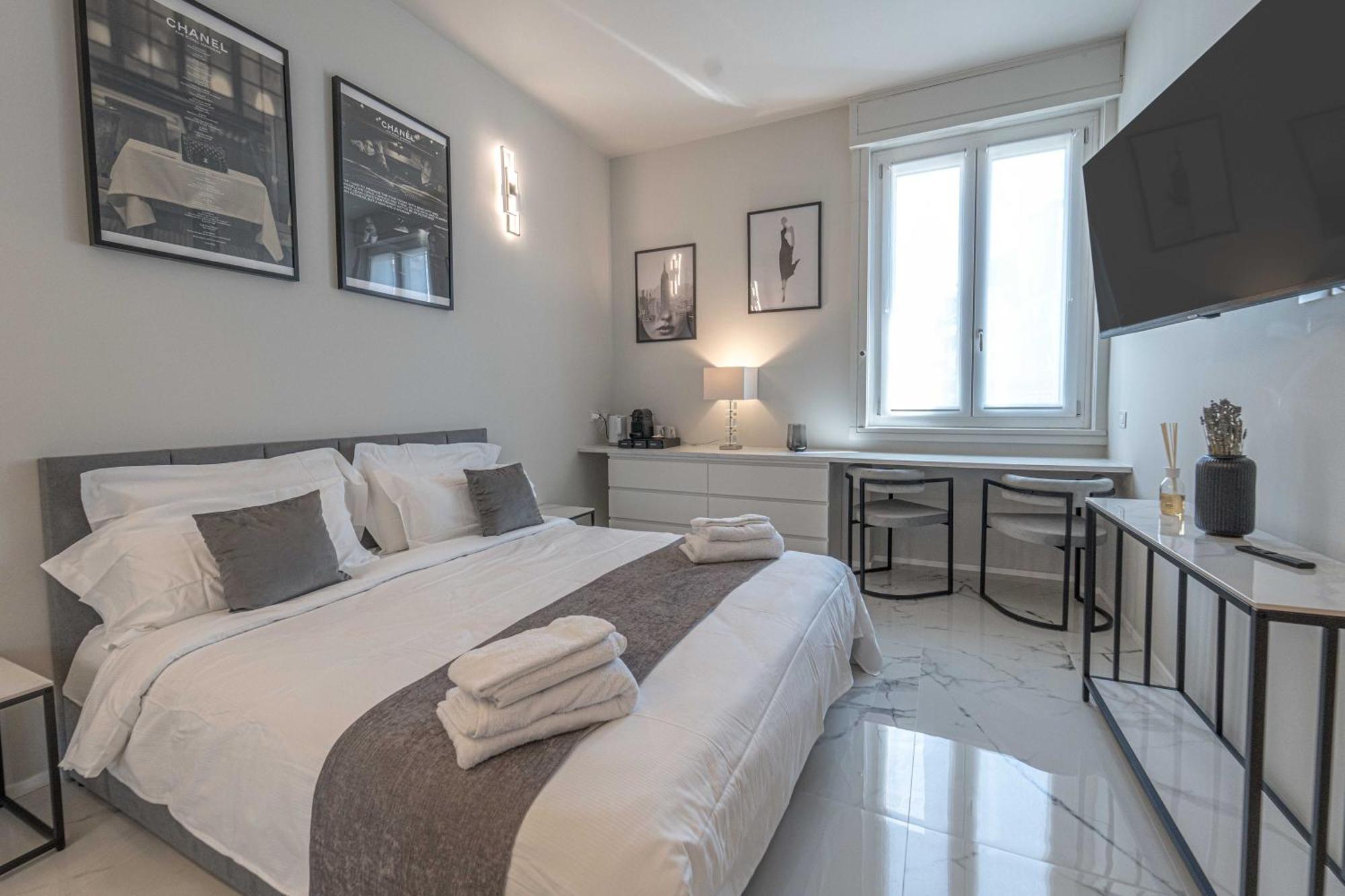 Moscova Luxury New Suite Mediolan Zewnętrze zdjęcie