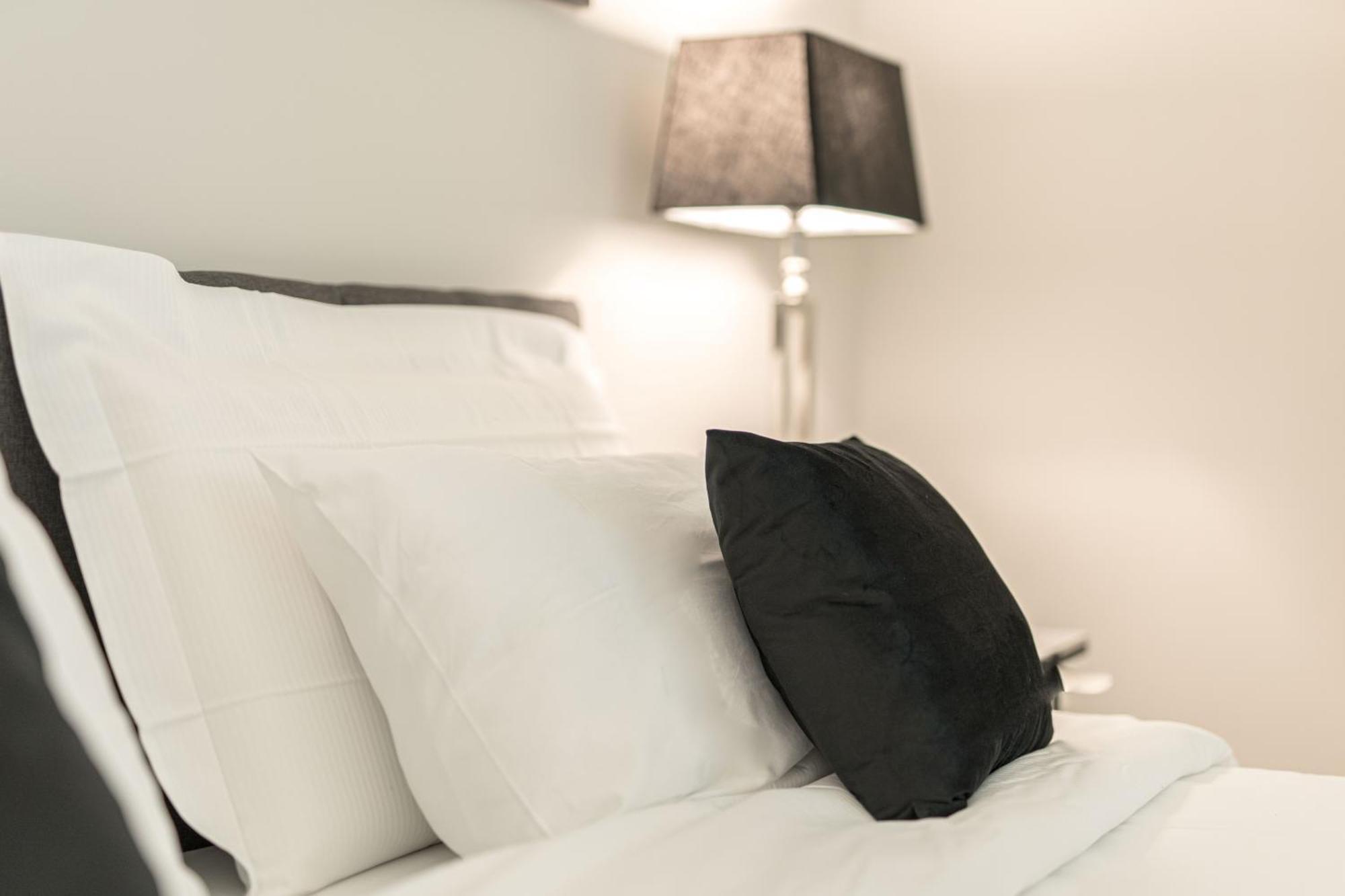 Moscova Luxury New Suite Mediolan Zewnętrze zdjęcie