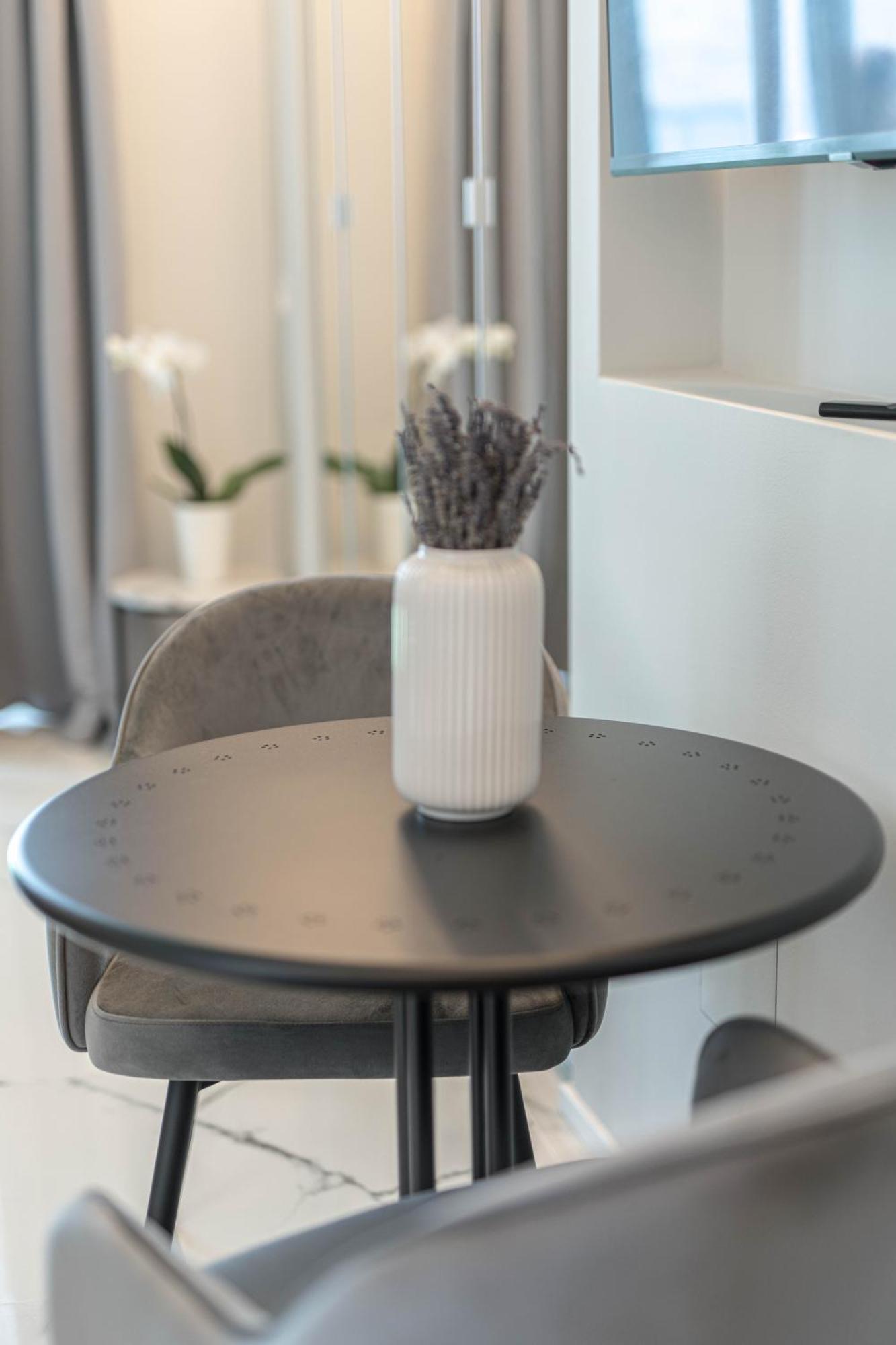Moscova Luxury New Suite Mediolan Zewnętrze zdjęcie
